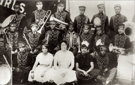 1916 -  PG Lowery - Circus Sideshow band with DePriest Wheeler.jpg